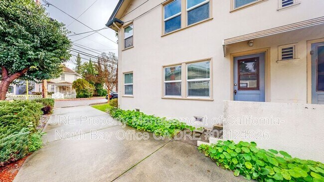 537 Humboldt St Santa Rosa, CA 95404 photo 3