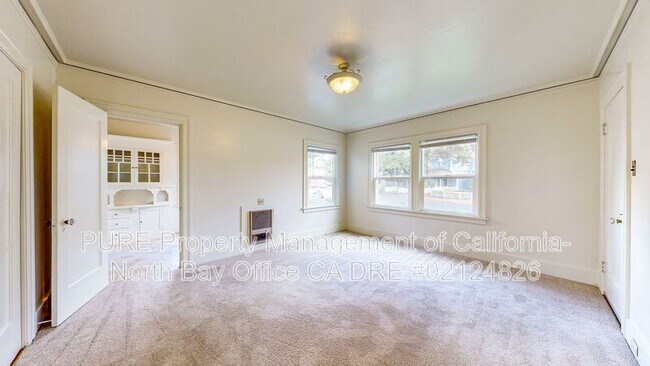537 Humboldt St Santa Rosa, CA 95404 photo 5
