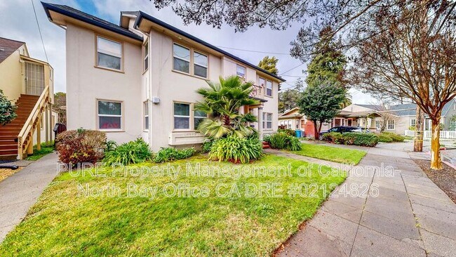 537 Humboldt St Santa Rosa, CA 95404 photo 2