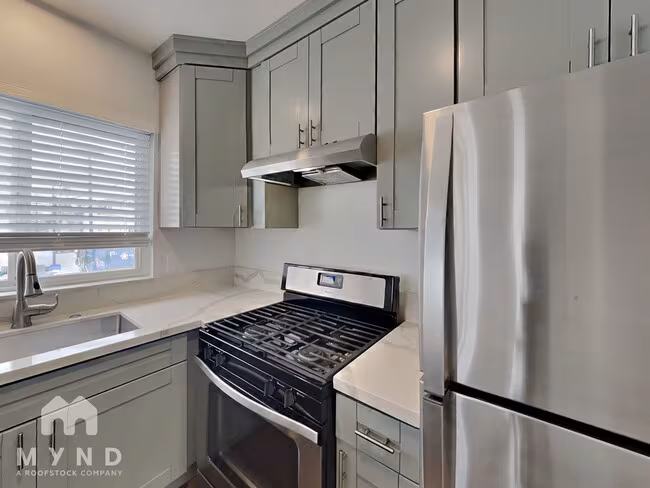 4178 S 32nd St San Diego, CA 92104 photo 4