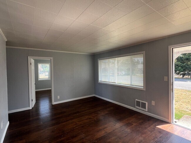 14500 70th Ave Ct SW Lakewood, WA 98439 photo 3