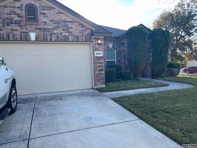8502 Mexican Alder San Antonio, TX 78254 photo 2