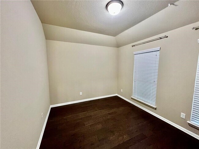 429 Lewisville Ln Leander, TX 78641 photo 5
