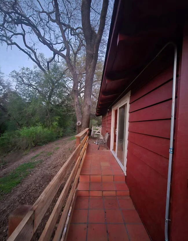 5770 Croy Rd Morgan Hill, CA 95037 photo 2