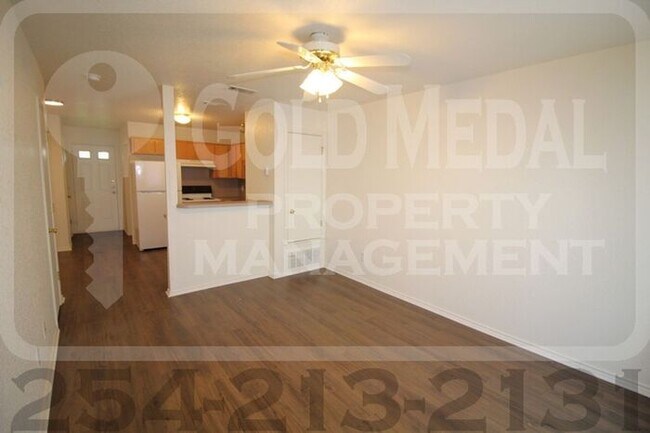 4410 Alan Kent Dr Killeen, TX 76549 photo 2
