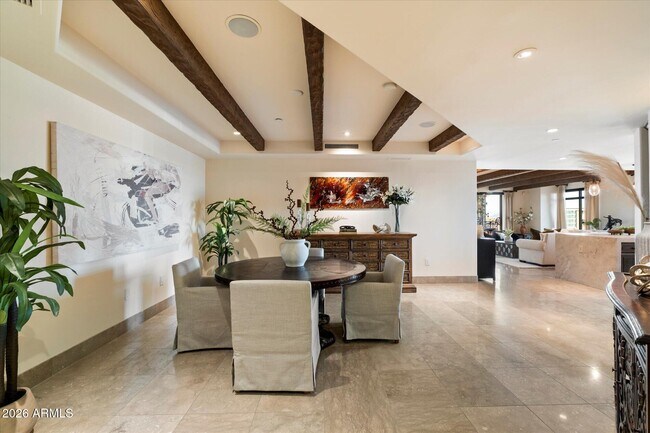 7181 E Camelback Rd Scottsdale, AZ 85251 photo 4
