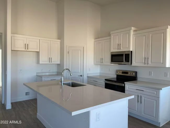 12459 W Cabrillo Dr Arizona City, AZ 85123 photo 5