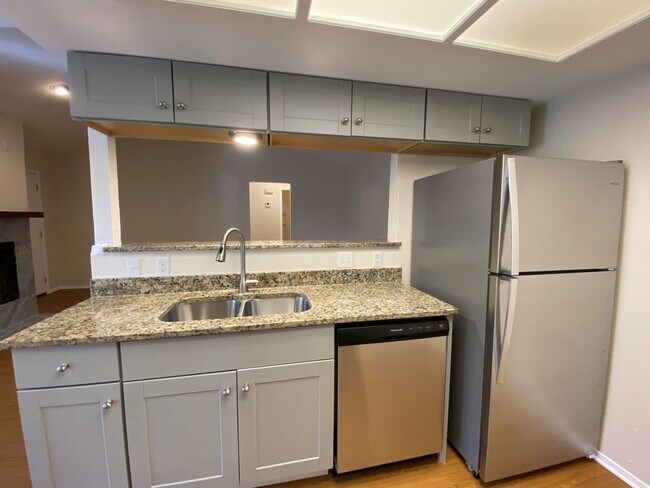 11308 Ptarmigan Cove Austin, TX 78758 photo 3