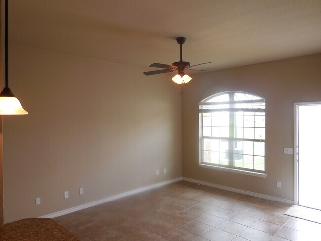 613 Paseo del Plata Dr Temple, TX 76502 photo 2