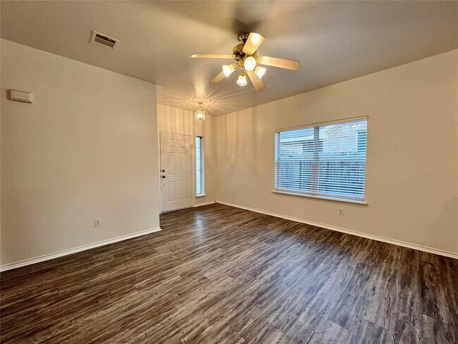 703 Donny Brook Dr Wylie, TX 75098 photo 4