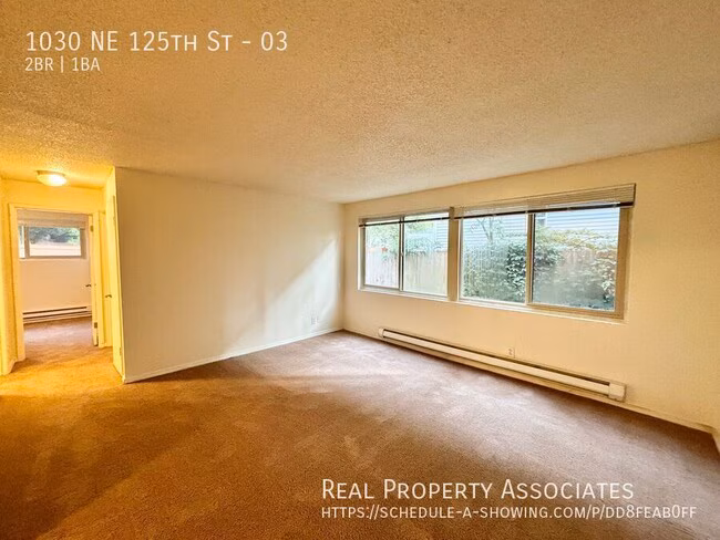 1030 NE 125th St Seattle, WA 98125 photo 2
