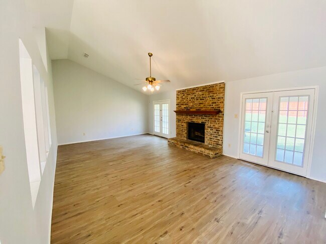 1501 Vera Cruz Drive, Plano, TX 75074 photo 3