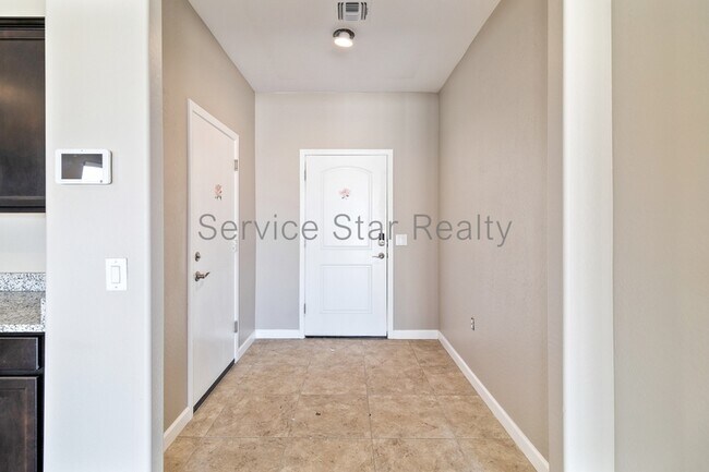 30508 W Clarendon Ave Buckeye, AZ 85396 photo 5