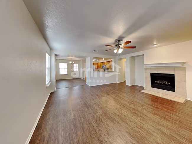 2203 Terrell Drive, Grand Prairie, TX 75052 photo 5