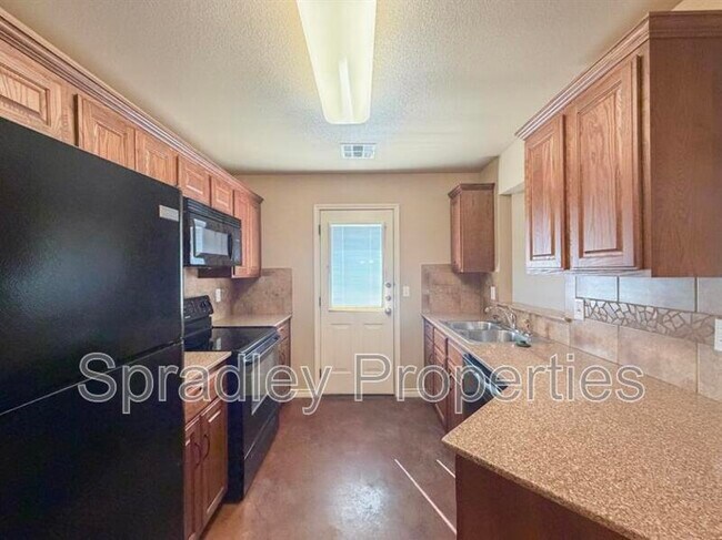 4818 Deep Drive Temple, TX 76502 photo 2