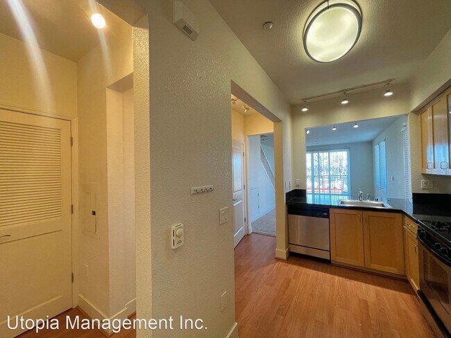 1594 Brunswig Ln Emeryville, CA 94608 photo 3