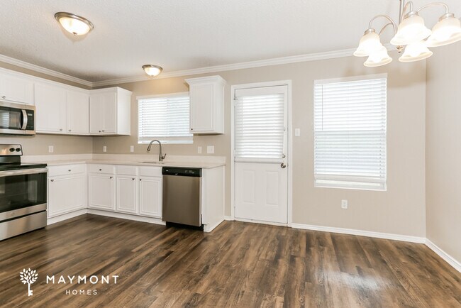 3125 Autumn Run Drive, Forest Hill, TX 76140 photo 5