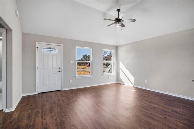2211 Hercules Drive, Granbury, TX 76048 photo 3