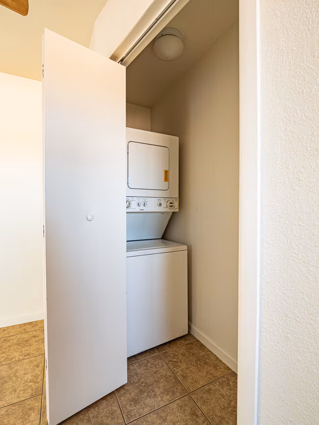 Fairway Vistas Condominiums photo 2