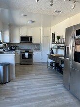 2105 Corte Primavera Santa Clara, CA 95054 photo 5