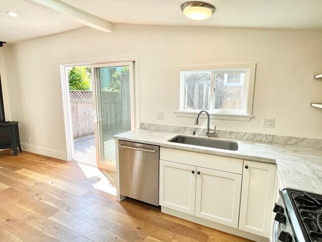 620 A 29th Street, San Francisco, CA 94131 photo 5