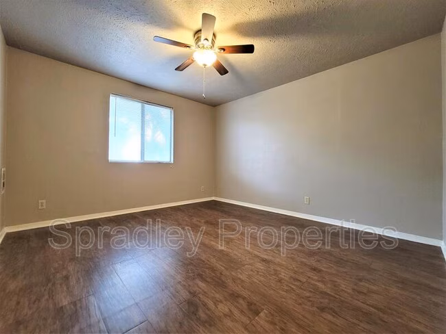 608 John Paul Jones Dr Temple, TX 76504 photo 3