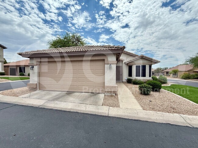 16036 N 11th Ave Phoenix, AZ 85023 photo 2