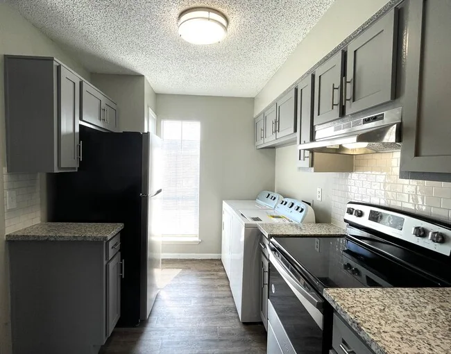 Altanova Apartments, Houston, TX photo 3