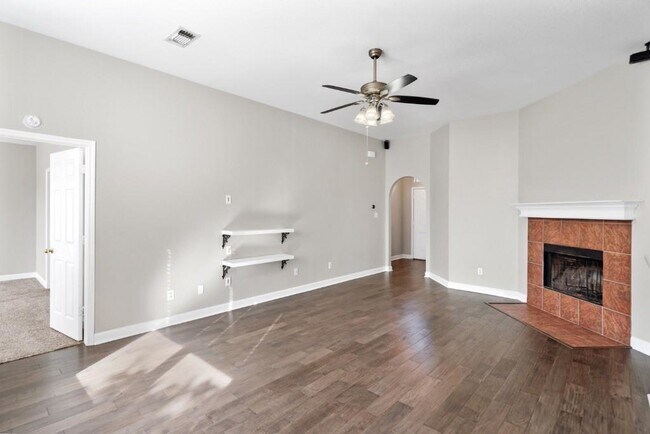 225 Jerry Lees Trail Kyle, TX 78640 photo 5
