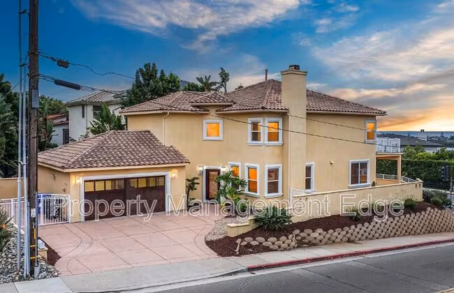 1107 Las Flores Drive, Carlsbad, CA 92008 photo 2