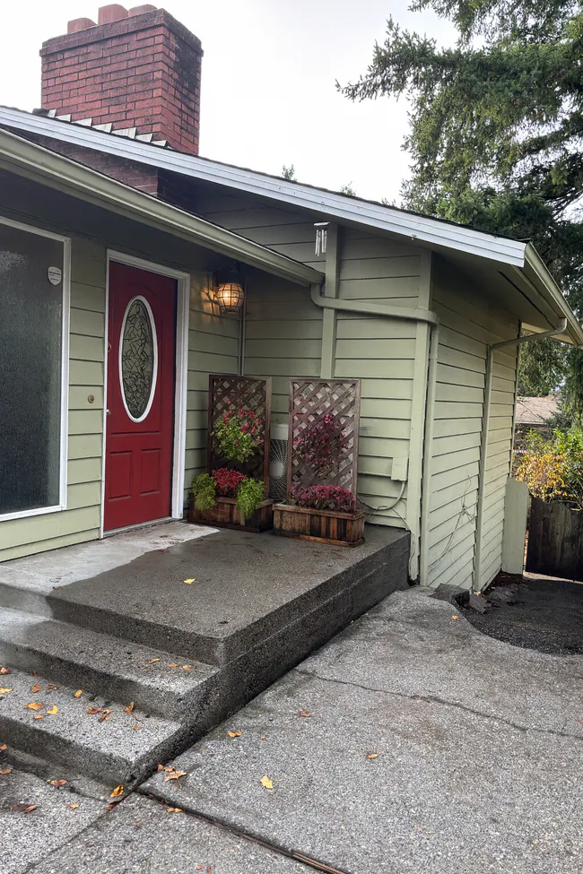 11538 3rd Avenue Northwest, Seattle, WA 98177 photo 2