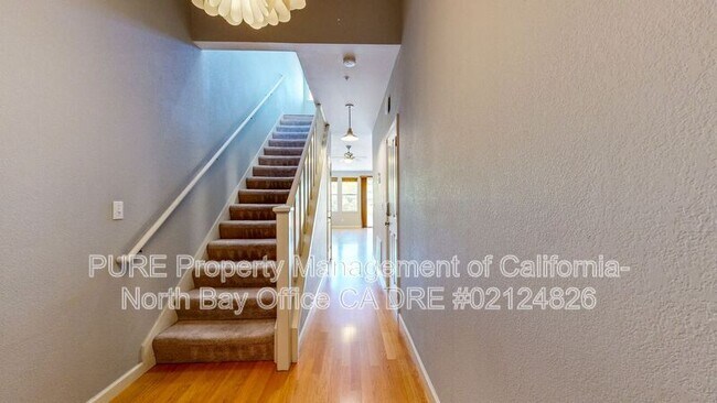 7 Flemings Court, Sausalito, CA 94965 photo 5