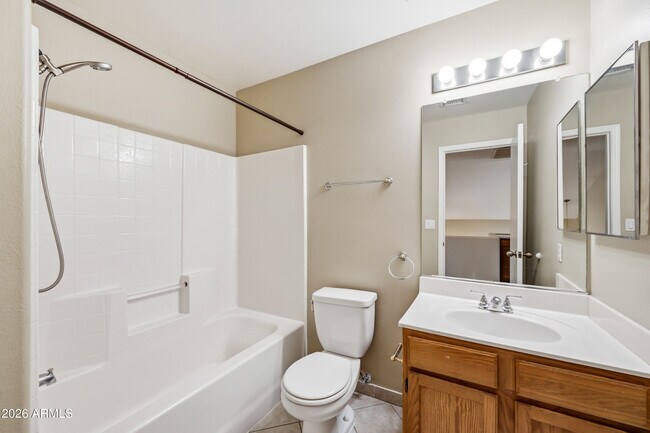 1244 E Angela Dr Phoenix, AZ 85022 photo 5