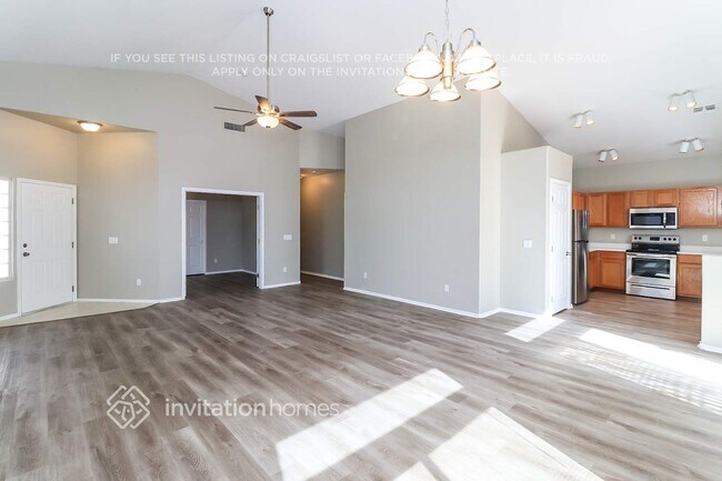 14459 N 87th Dr Peoria, AZ 85381 photo 3