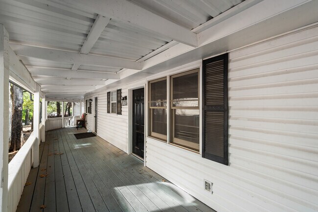 123 Folly Beach Drive, Lake Dallas, TX 75065 photo 3