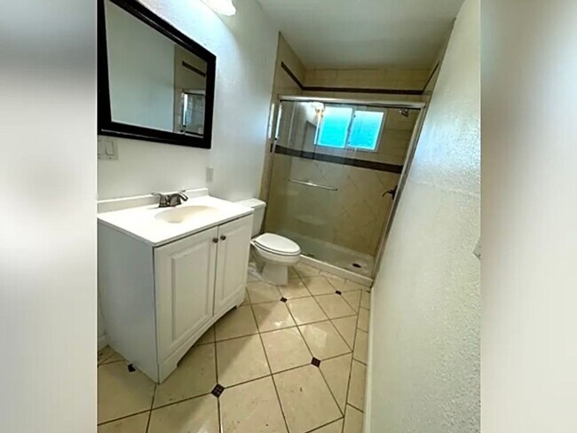 2 Bedroom ADU in ElSobrante photo 5