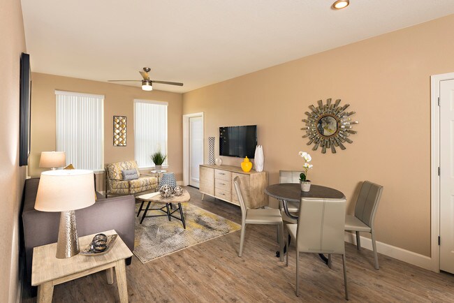 Southern Avenue Villas photo 3