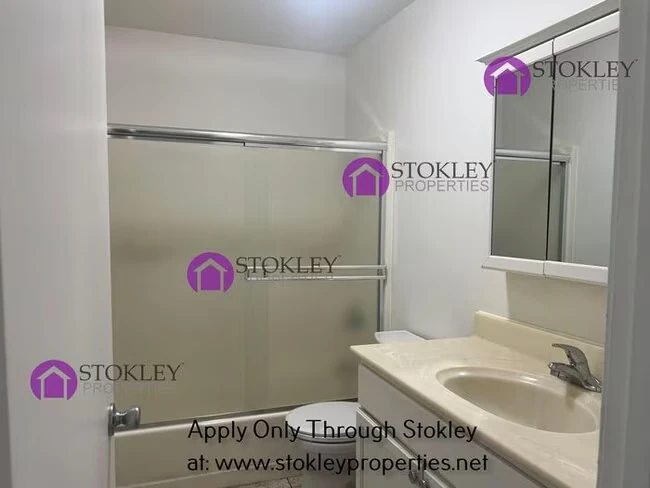 35 Roberts St Bay Point, CA 94565 photo 2