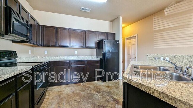 7108 Cameron Park Rd Temple, TX 76502 photo 5