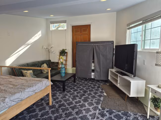 2141 Torrey Pines Rd San Diego, CA 92037 photo 2