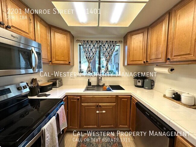 2201 Monroe St Santa Clara, CA 95050 photo 4