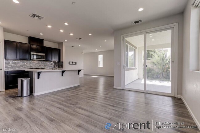 1523 Oliveira Drive, Tracy, CA 95391 photo 5