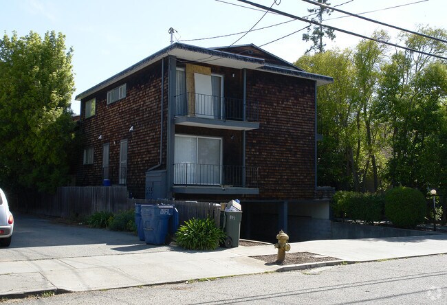 1450 San Antonio photo 2