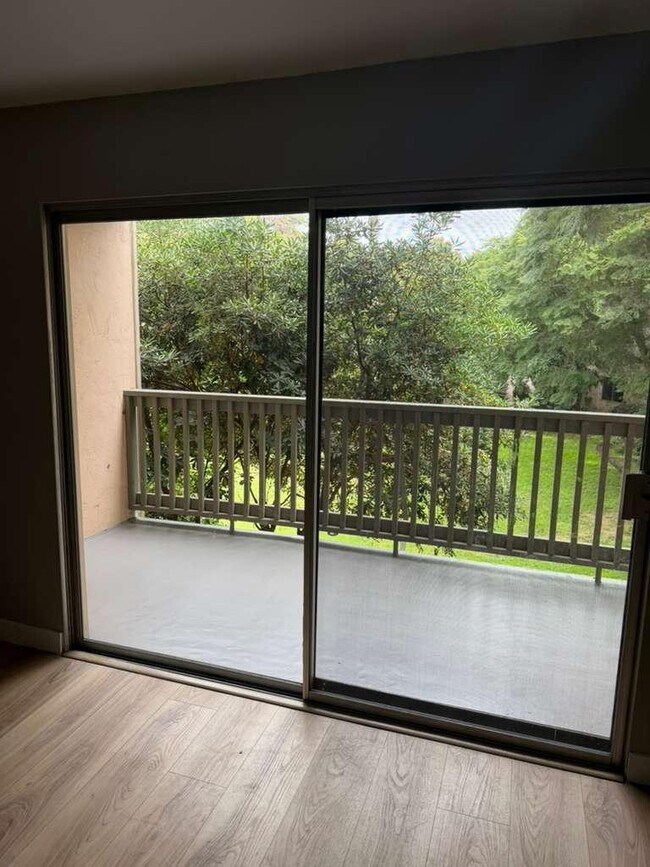 4444 W Point Loma Blvd San Diego, CA 92107 photo 3