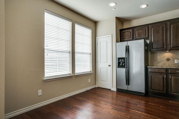 950 Henderson St Fort Worth, TX 76102 photo 5