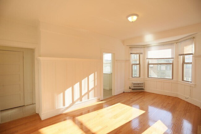 797 Bush St San Francisco, CA 94108 photo 3