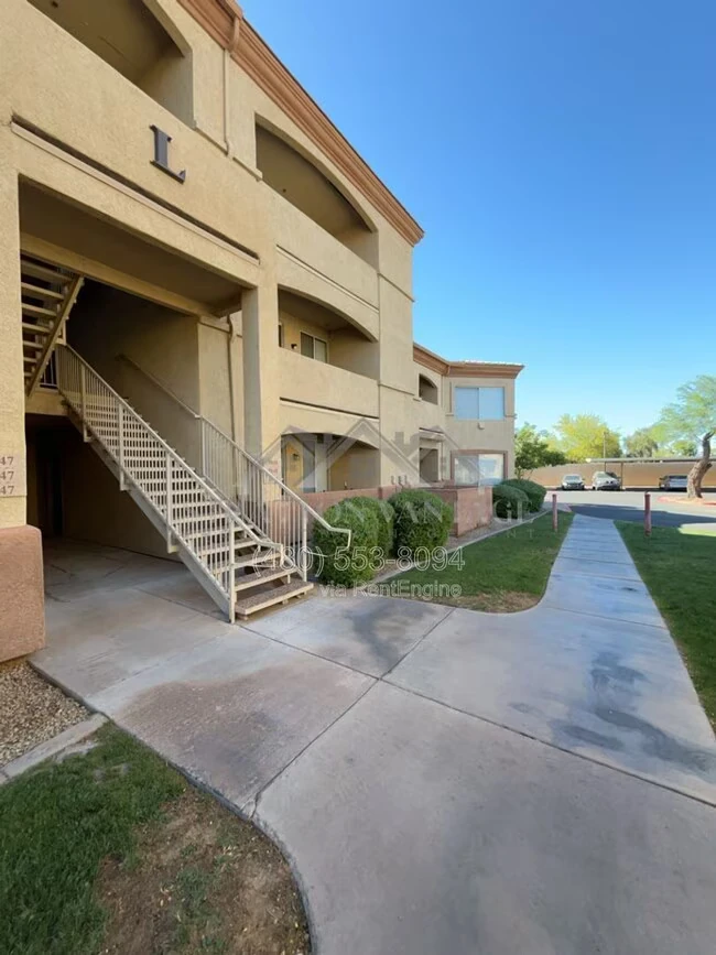 2134 E Broadway Rd Tempe, AZ 85282 photo 3