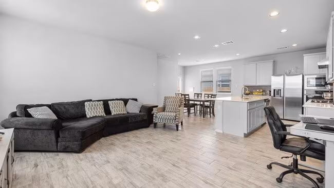 213 Stein Rd Georgetown, TX 78626 photo 2
