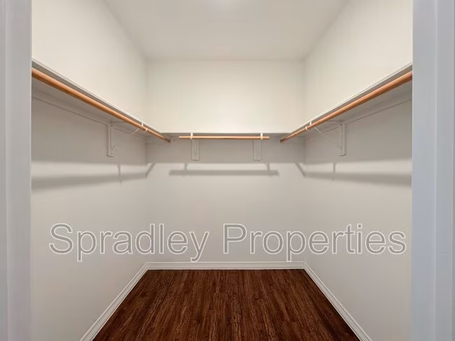 1124 W Ave O Belton, TX 76513 photo 3