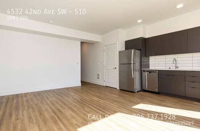 4532 42nd Ave SW Seattle, WA 98116 photo 4